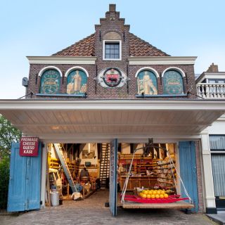 From Amsterdam: Half-Day Trip to Edam with Cheese Farm Visit