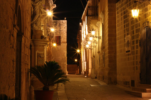 Valletta Waterfront Trip nocą z Rabatem i MdinaZ Valletty: Nocna wycieczka na nabrzeże z Rabatem i Mdiną