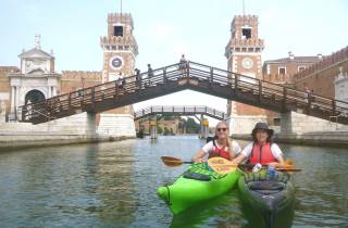 Venedig: Versteckte Kanaljuwelen Kajaktour mit zertifiziertem Guide