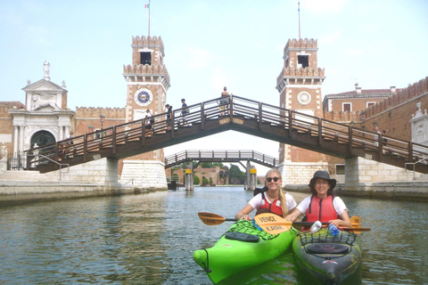 Venice: Hidden Canal Gems Kayak Tour with Certified Guide Venice: Hidden Canal Gems Kayak Tour with Certified Guid