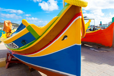 Marsaxlokk, Blaue Grotte und Qrendi Geführte TourVon Valletta aus: Blaue Grotte von Marsaxlokk und geführte Tour durch Qrendi