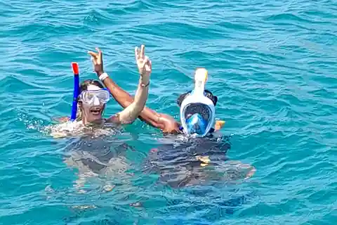 Saint Martin: Pirate Ship Adventure with Snacks and Drinks