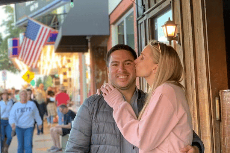 Fort Worth: Stockyards History Tour Pub Crawl Beer Bundle (Tour with 4 Draft Beers)