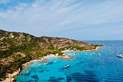 Maddalena Archipelago: Island-Hopping Sailing Tour and Lunch 14 m Standard Yacht departure from Palau