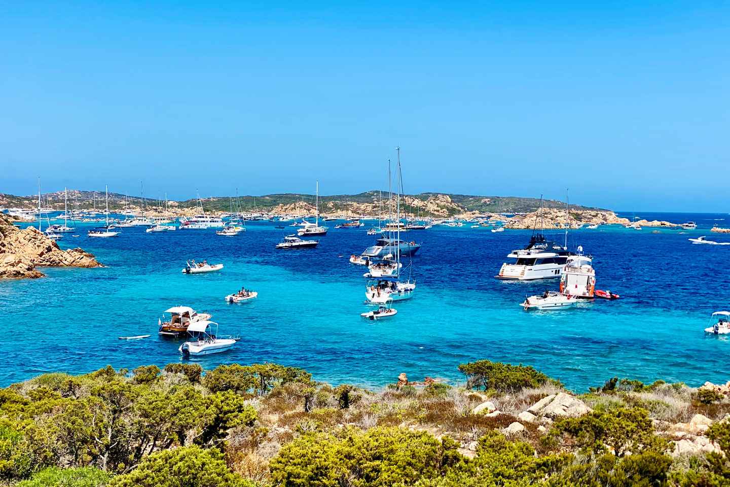 Maddalena Archipelago: Island-Hopping Sailing Tour and Lunch
