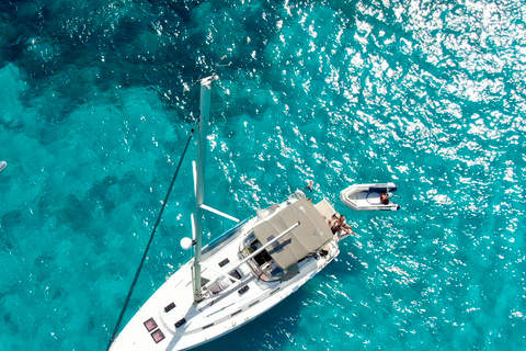 Maddalena Archipelago: Island-Hopping Sailing Tour and Lunch 14 m Standard Yacht departure from Palau