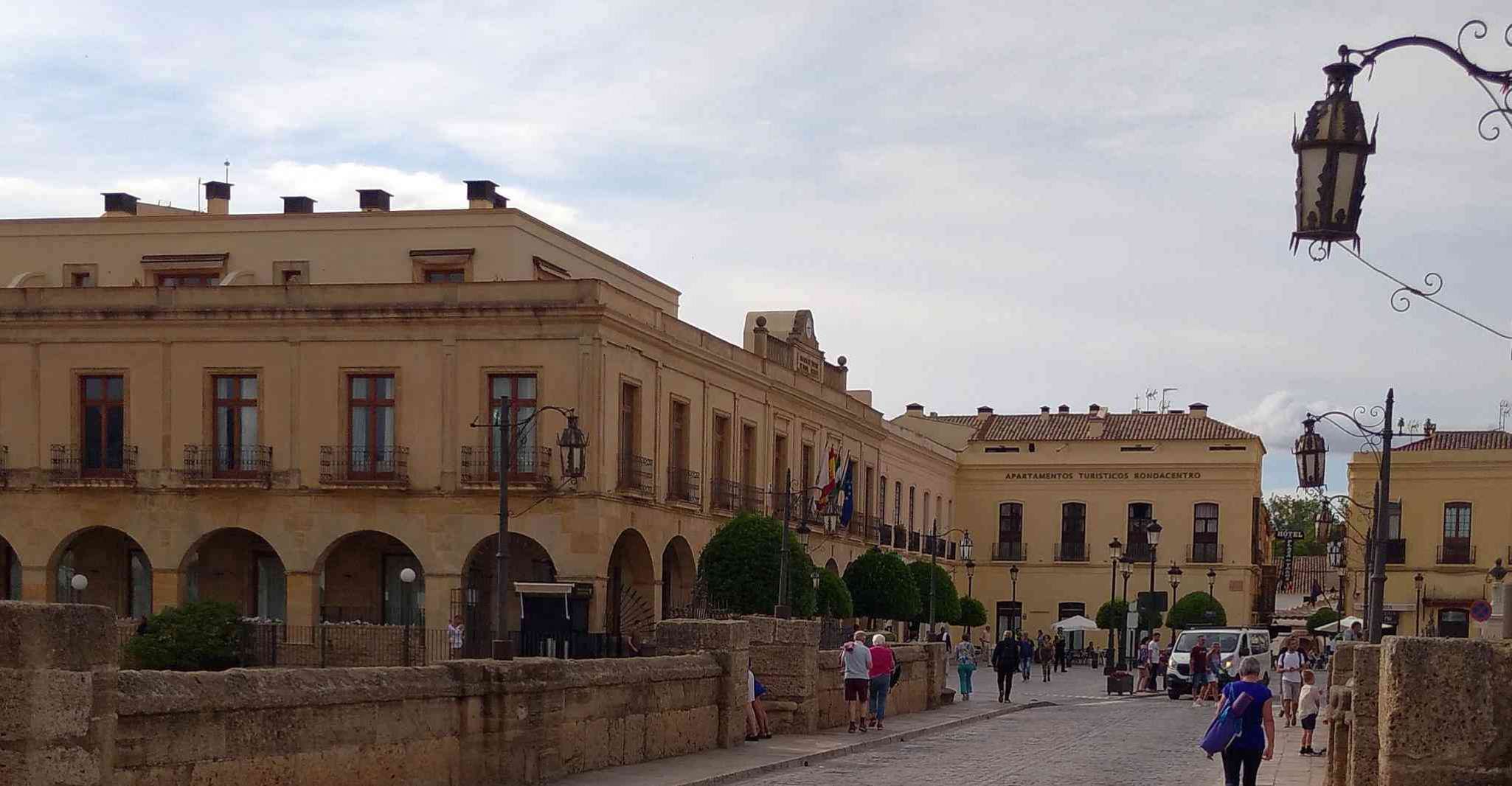 Ronda, Audio Guide Walking Tour with Puente Nuevo and Viejo - Housity