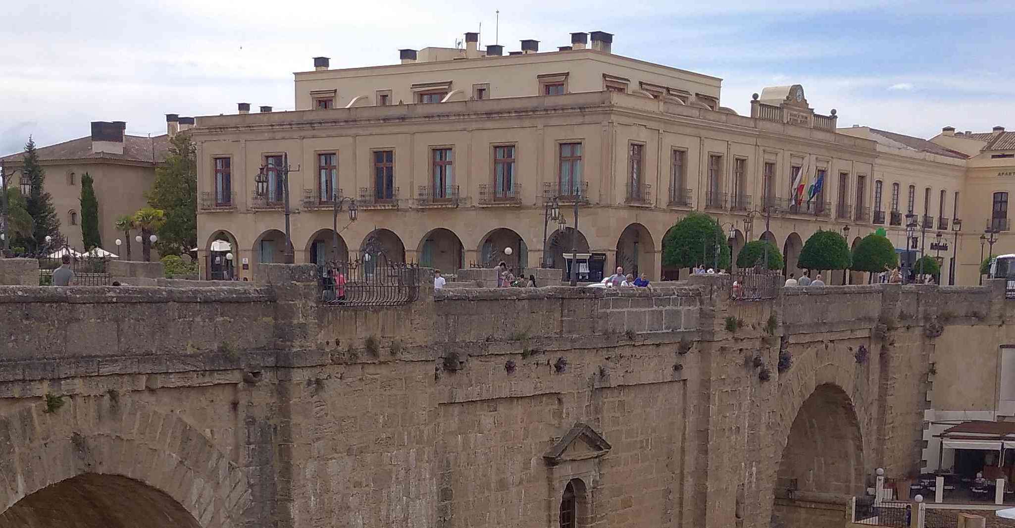 Ronda, Audio Guide Walking Tour with Puente Nuevo and Viejo - Housity