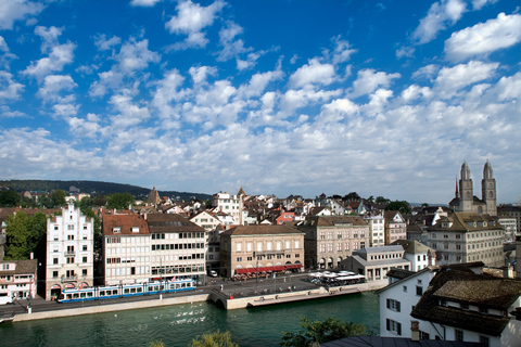 Zürich: Audioguidad stadsrundtur och tåg till &quot;Top of Zurich&quot;