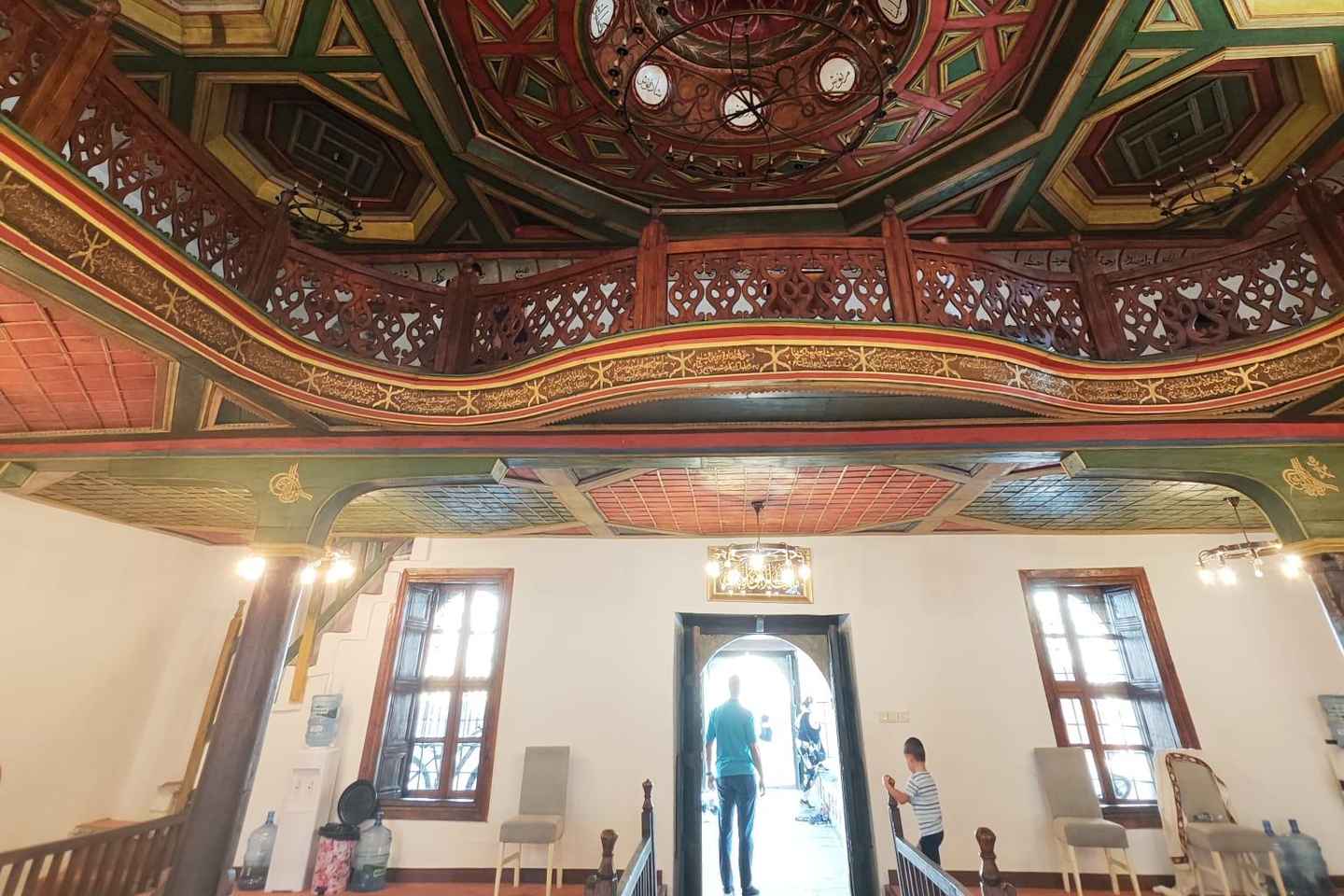 Recorrido por la ciudad de Berat - Tour cultural a pie por 1001 AA