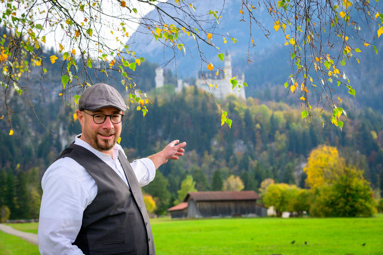 From Garmisch-Partenkirchen: Neuschwanstein Castle Tour