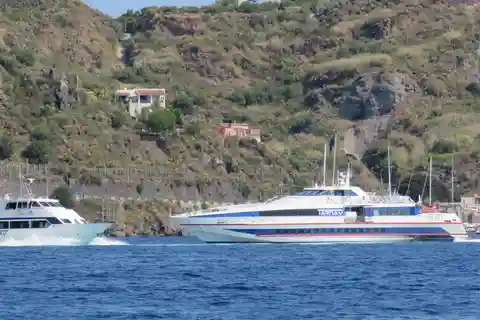 From Milazzo: Lipari, Panarea, and Stromboli Boat Trip