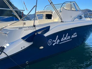 Comer See: Glamour Private Tour 3 Stunden Eolo Boot