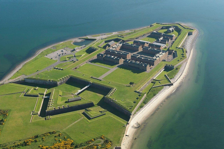Inverness: Private Tour to Brodie Castle, Fort George & More Private Vehicle 1-4 Passengers