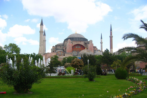 Istanbul: Basilica Cistern, Bosphorus Cruise, &amp; Hagia SophiaTour With Hotel Pickup