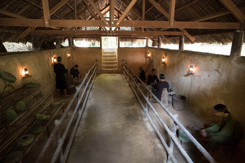 Ho Chi Minh: visite guidée des tunnels de Cu Chi avec un vétéran de la guerreHo Chi Minh: visite en petit groupe des tunnels de Cu Chi