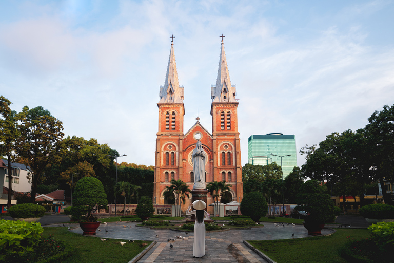 HCMC: Tour della storia della guerra in inglese o tedesco: Tunnel e musei