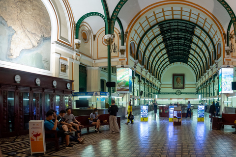 Ho Chi Minh: recorrido por la historia de la guerra con visitas a túneles y museosHo Chi Minh: recorrido en grupo por la historia de la guerra con túnel y museo