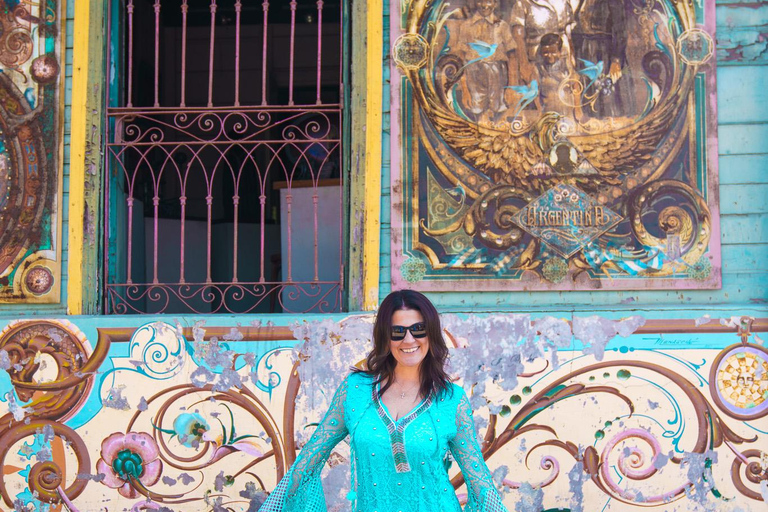 Vibrant Buenos Aires La Boca Tour with Photoshoot & Drinks