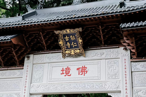 Guangzhou Baiyun Mountain: Skip-the-Line Entry Ticket