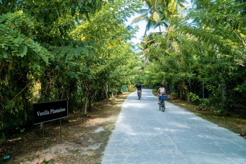 From Praslin: La Digue Self-Guided Bike Tour with Ferry Ride