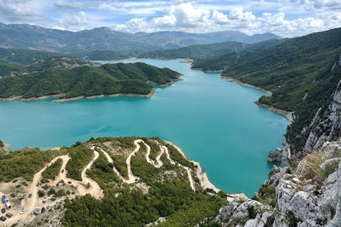 From Tirana: Lake Bovilla Viewpoint & Tirana City Tour