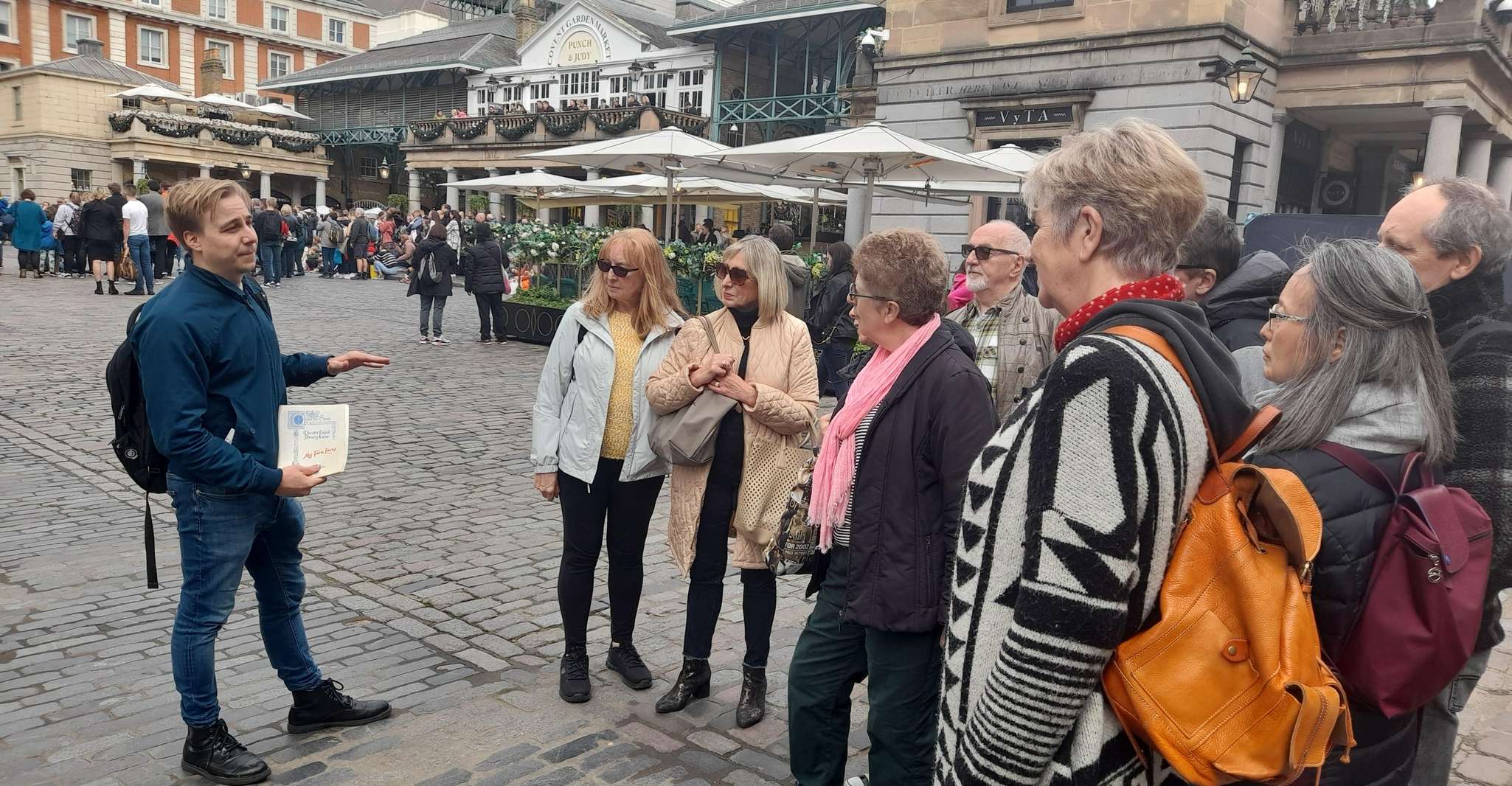 Excursão a pé pelos teatros icônicos de Londres - Hizvo