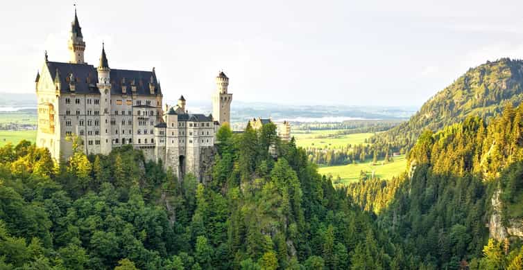 Neuschwanstein Bus Tour with Oberammergau or Alpine Coaster photo 3