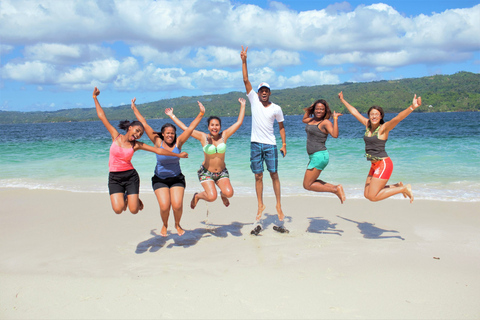 Samaná: Los Haitises nationalpark och ön Cayo LevantadoGrupptur från Samana med mötesplats