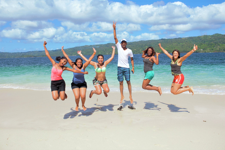 Samaná: Los Haitises nationalpark och ön Cayo LevantadoGrupptur från Samana med mötesplats