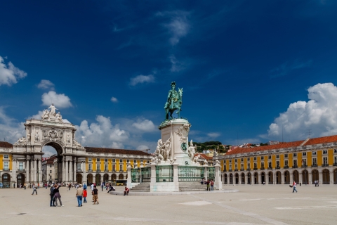 Lisboa: City Highlights Tuk-Tuk Tour con traslado