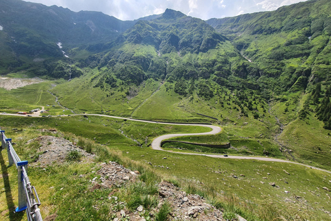 From Bucharest: Transfagarasan Highway Private Day Trip