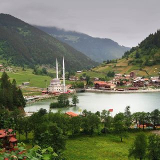 Trabzon: Uzungol Lake Full-Day Trip with Turkish Tea Tasting