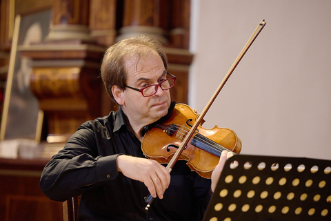 维也纳：小夜音乐 - 嘉布遣会教堂音乐会套票：圣诞音乐会和帝国城堡