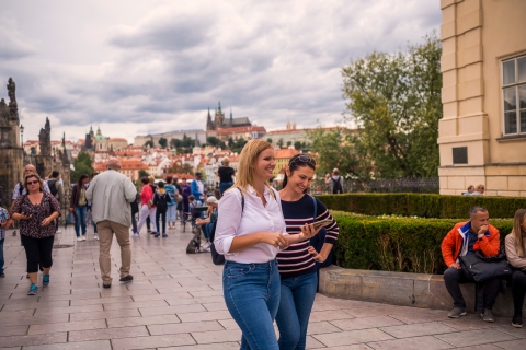 Praga: guía móvil del puente de Carlos, entrada a la torre y tour de realidad virtualGuía móvil y boleto de la torre y experiencia VR