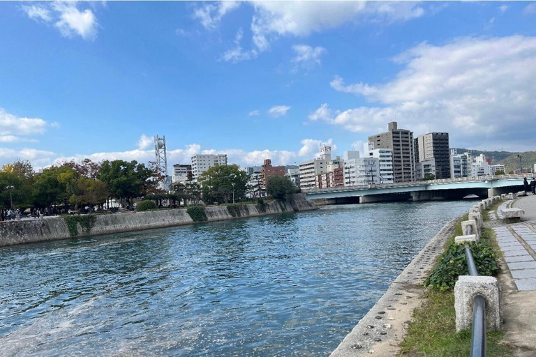 Depuis Osaka ou Kyoto : Excursion d&#039;une journée à Hiroshima et Miyajima