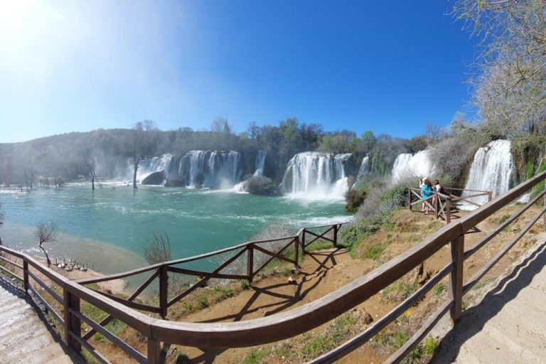 Ab Dubrovnik: Tagestour nach Mostar und Kravica-WasserfälleDubrovnik: Mostar & Kravica-Wasserfälle Tagestour Englisch