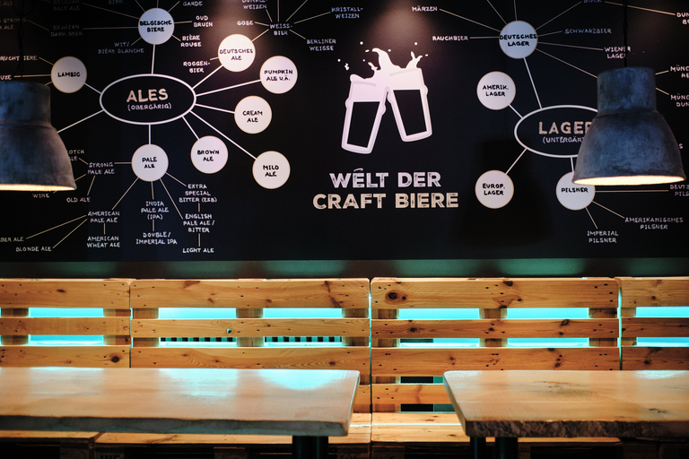 Düsseldorf: Craft Beer Walking Tour with Tastings