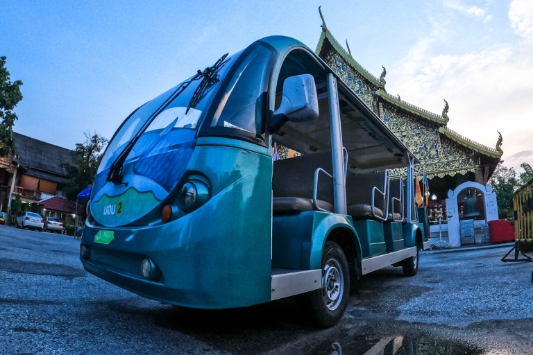 Chiang Mai: visite nocturne en tramway des points forts de la ville