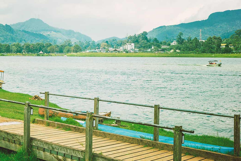 Kandy to Ella Transfer With Lakes, Falls & Botanical Garden