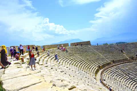 From Antalya/Kemer: Pamukkale and Hierapolis Tour with Lunch