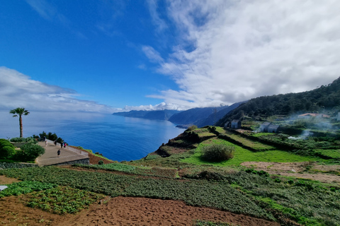 Madeira: SkyWalk, Fanal, Piscinas Naturais Passeio de jipe 4x4