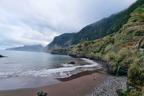 From Funchal: Northwest Madeira 4x4 Jeep Tour with Transfer