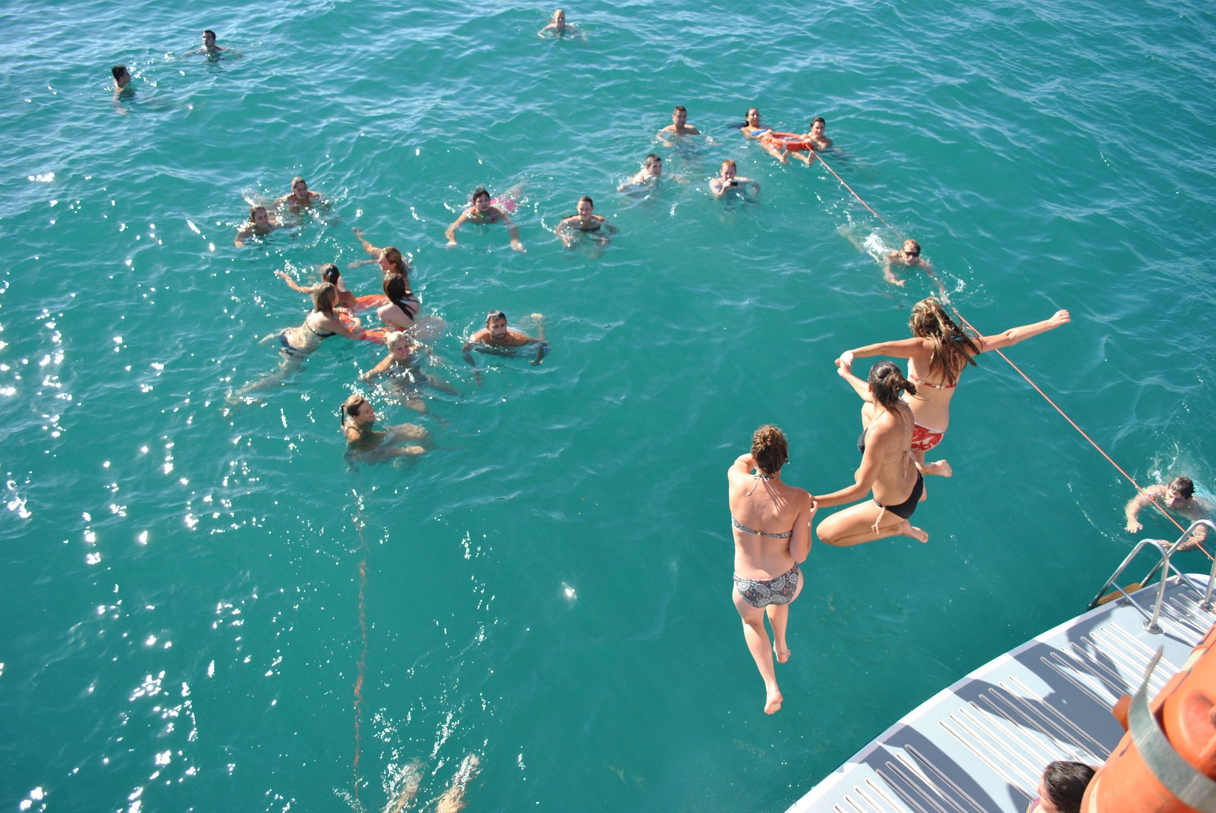 Gandía: Bootsparty nur für Erwachsene mit Schwimmen und optionalem Essen