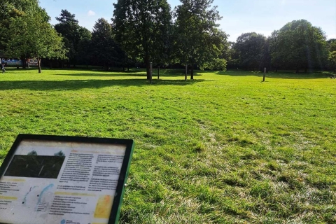 Colonia: juego de descubrimiento de teléfonos inteligentes Volksgarten Park