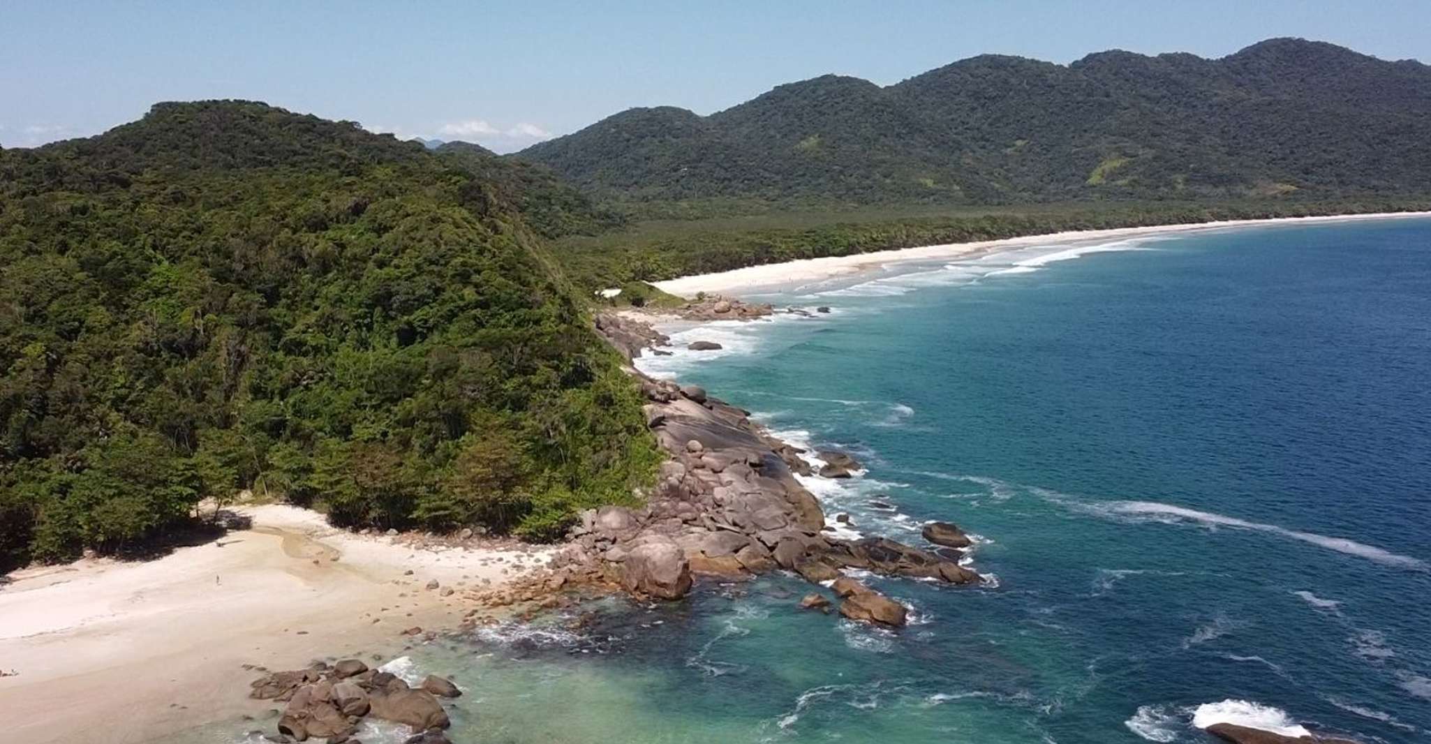 From Paraty, Shared Transfer to Vila do Abraão - Hizvo
