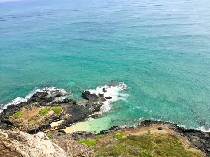 Oahu Mokoliʻi Kayak Rental and SelfGuided Hike GetYourGuide
