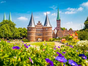 From Kiel: Lübeck Shore Excursion