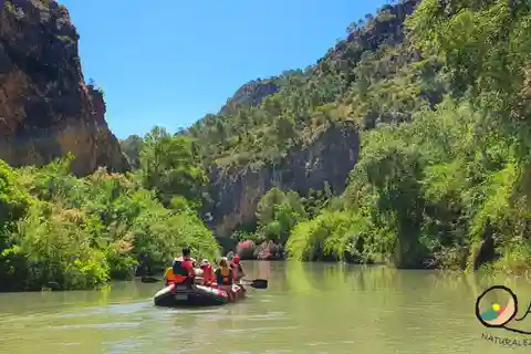 Calasparra : Rafting dans le canyon des Almadenes et visite de 3 grottes