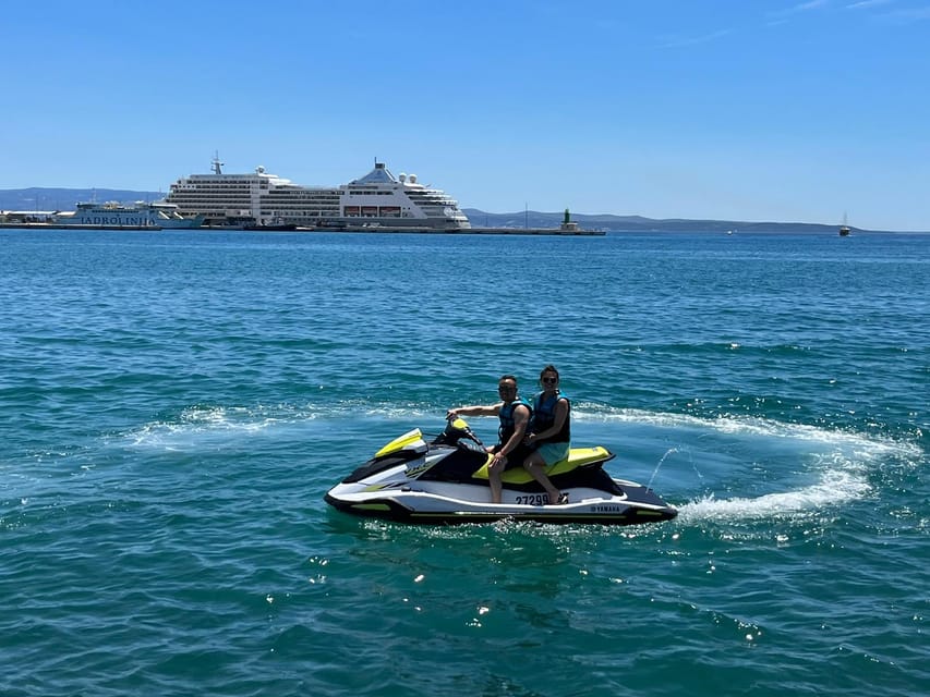 Sz tv lunk F lnapos jet ski b rl s GetYourGuide